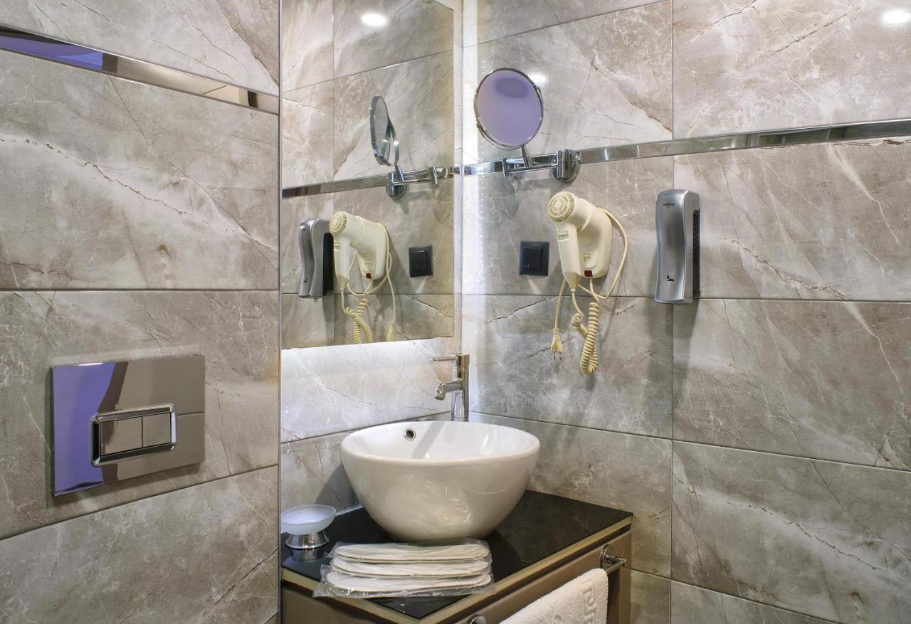 Hotel Bossuite Kadikoy Estambul Exterior foto